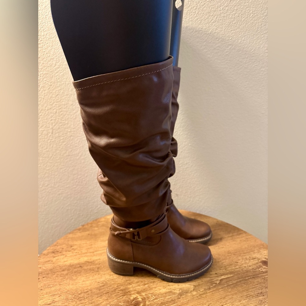 NEW White Mountain Women’s Size 5.5 Crammers Brown Knee-High Slouch Boots